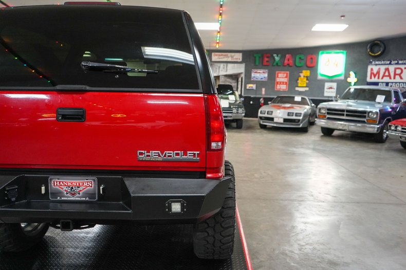 Chevrolet-Other-1995-Red-Gray-34