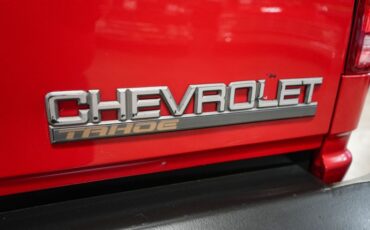 Chevrolet-Other-1995-Red-Gray-36