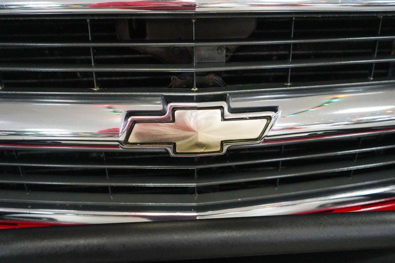 Chevrolet-Other-1995-Red-Gray-39