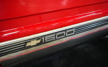 Chevrolet-Other-1995-Red-Gray-40