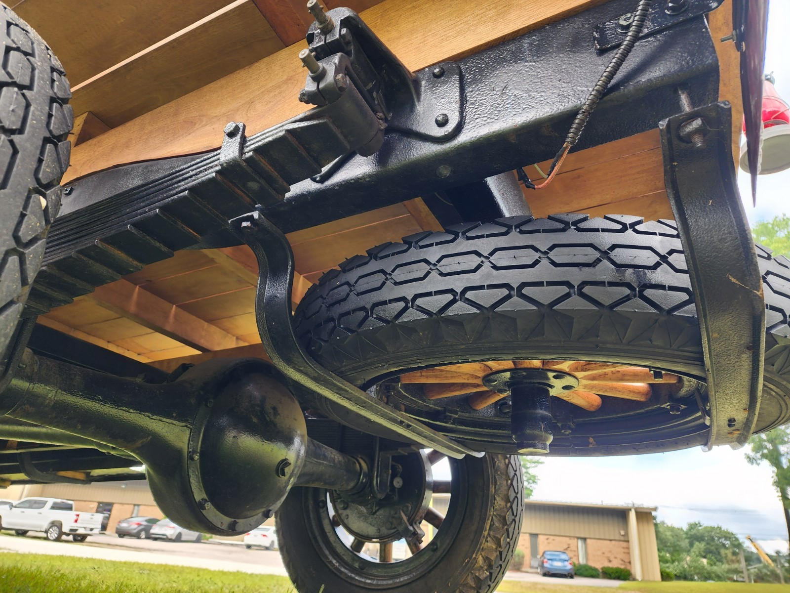 Chevrolet-Other-Pickups-1927-26