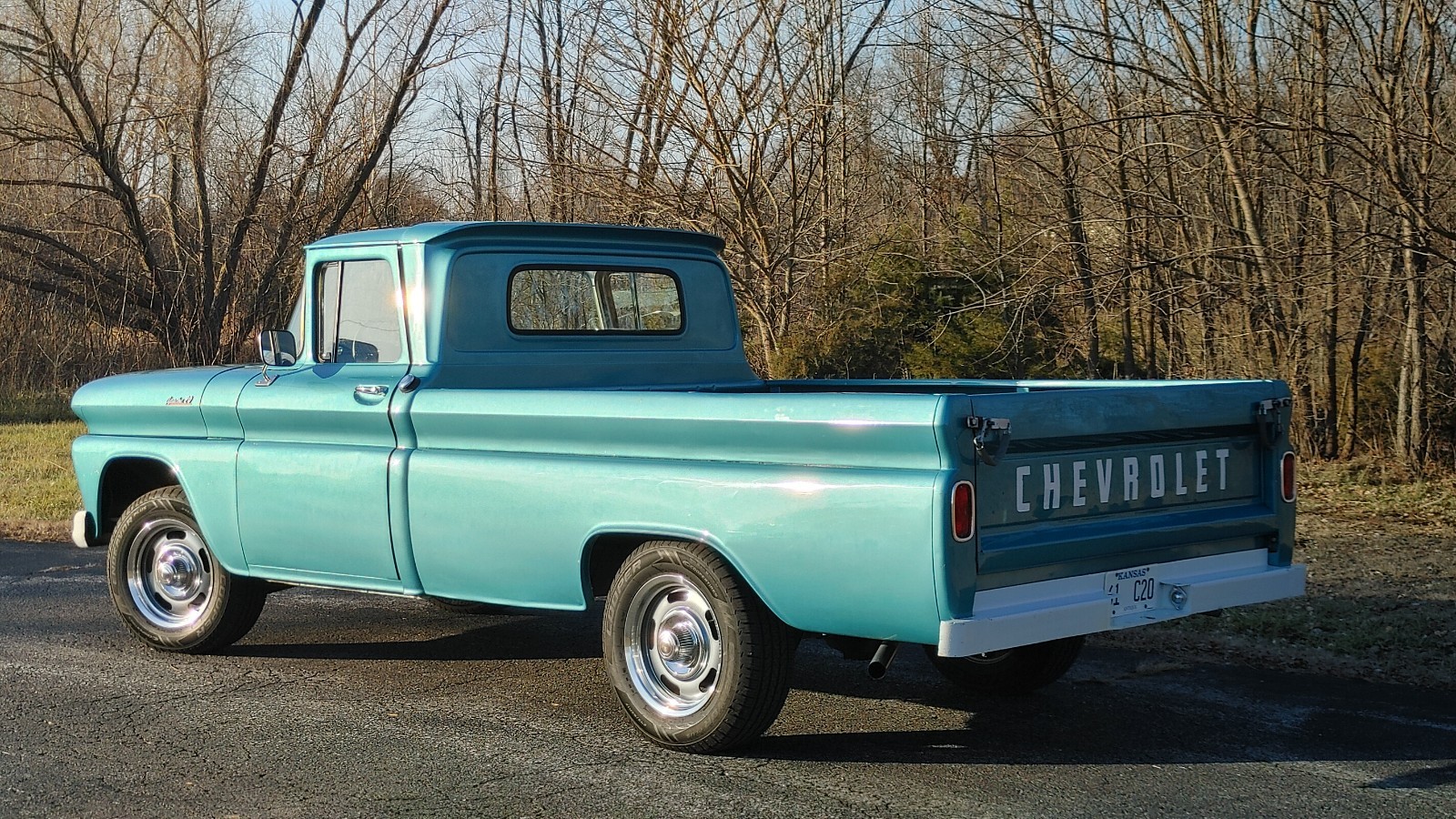 Chevrolet-Other-Pickups-1961-Standard-Cab-Pickup-1
