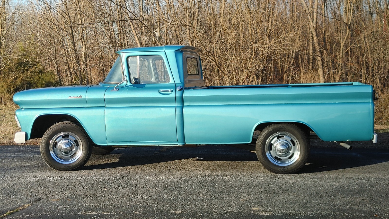 Chevrolet-Other-Pickups-1961-Standard-Cab-Pickup-2
