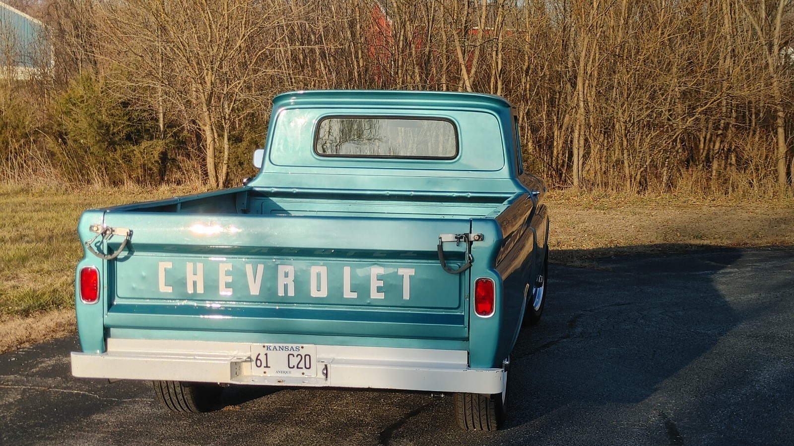 Chevrolet-Other-Pickups-1961-Standard-Cab-Pickup-4