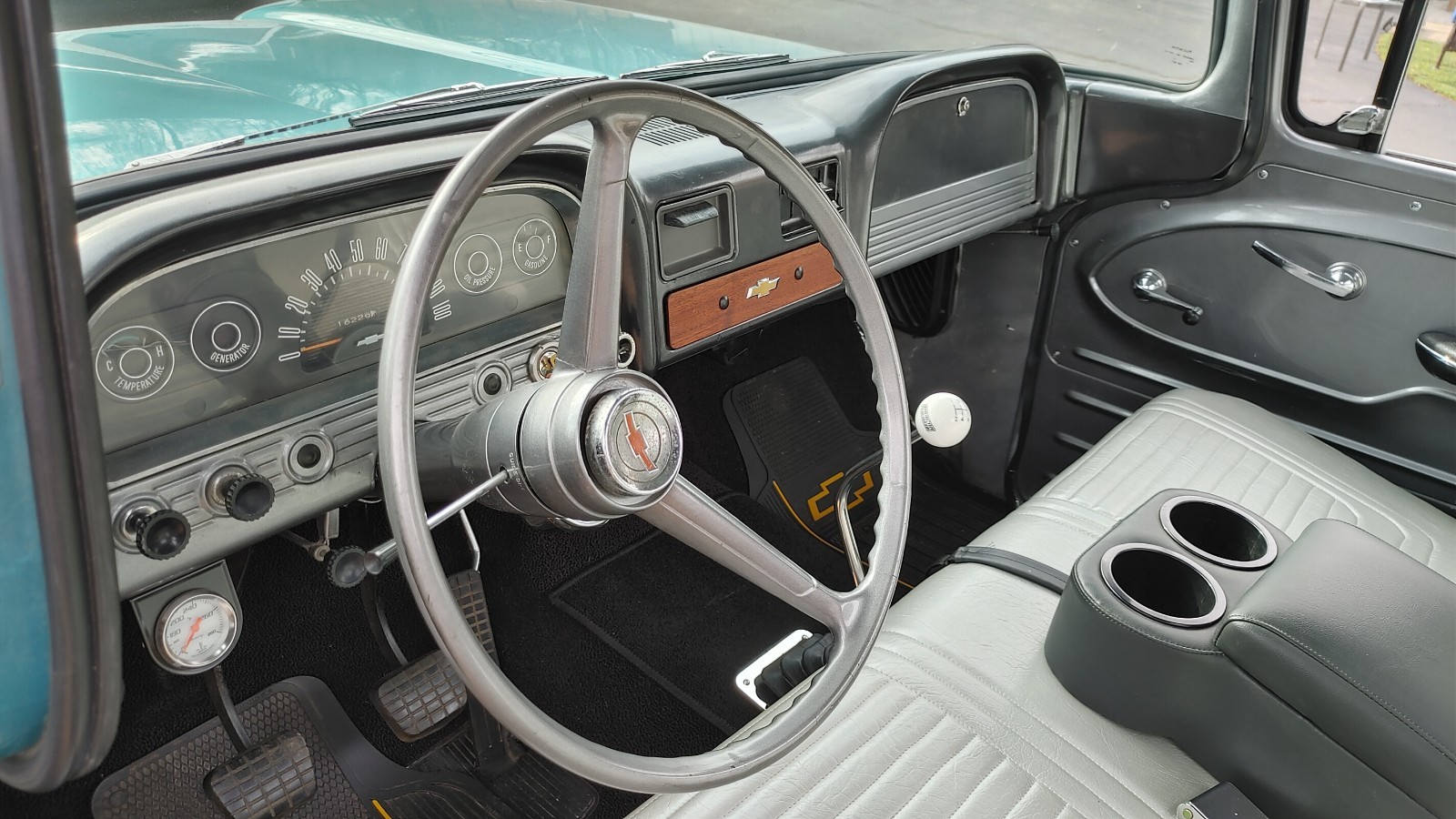 Chevrolet-Other-Pickups-1961-Standard-Cab-Pickup-8