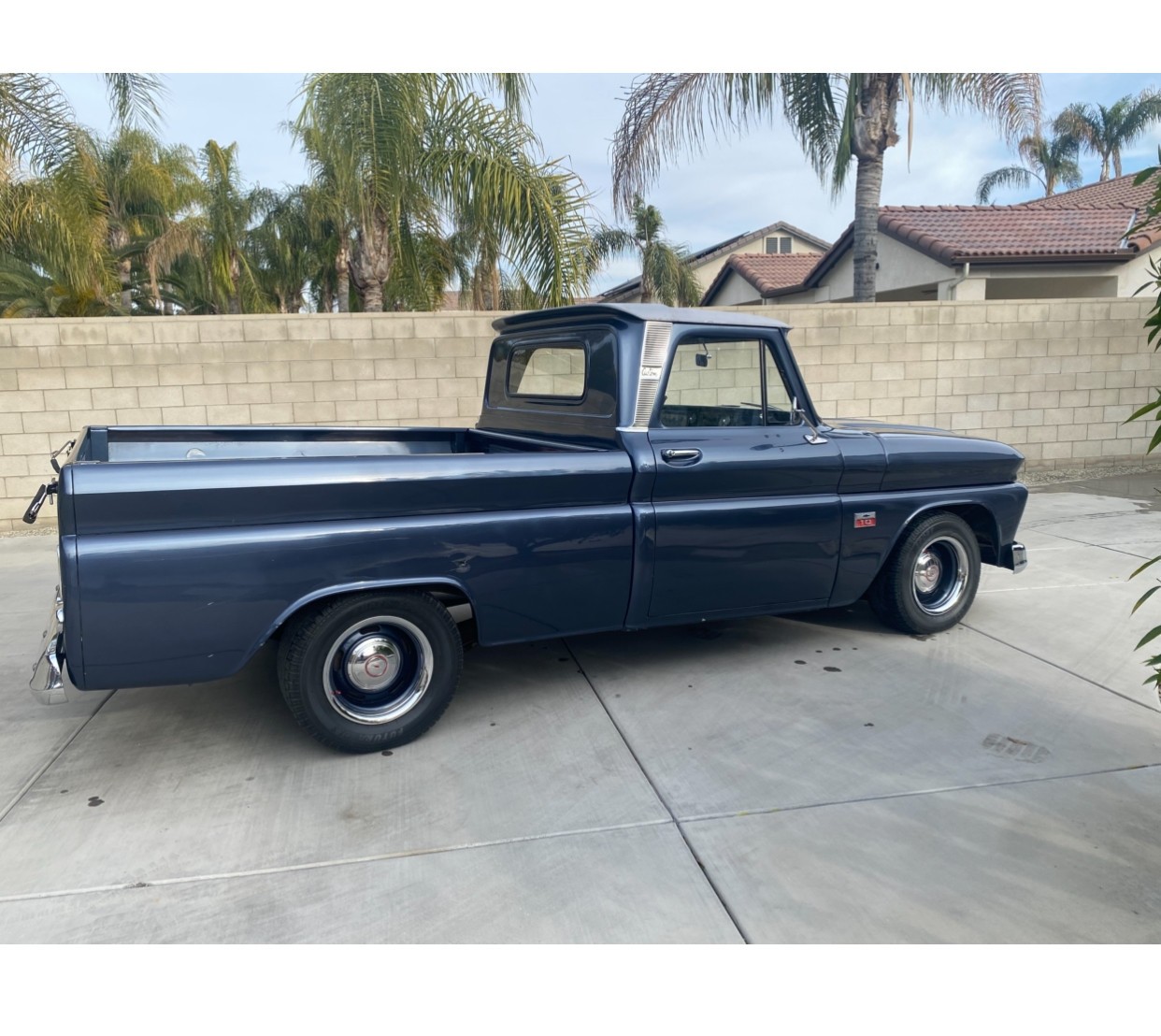 Chevrolet-Other-Pickups-1966-Standard-Cab-Pickup-3
