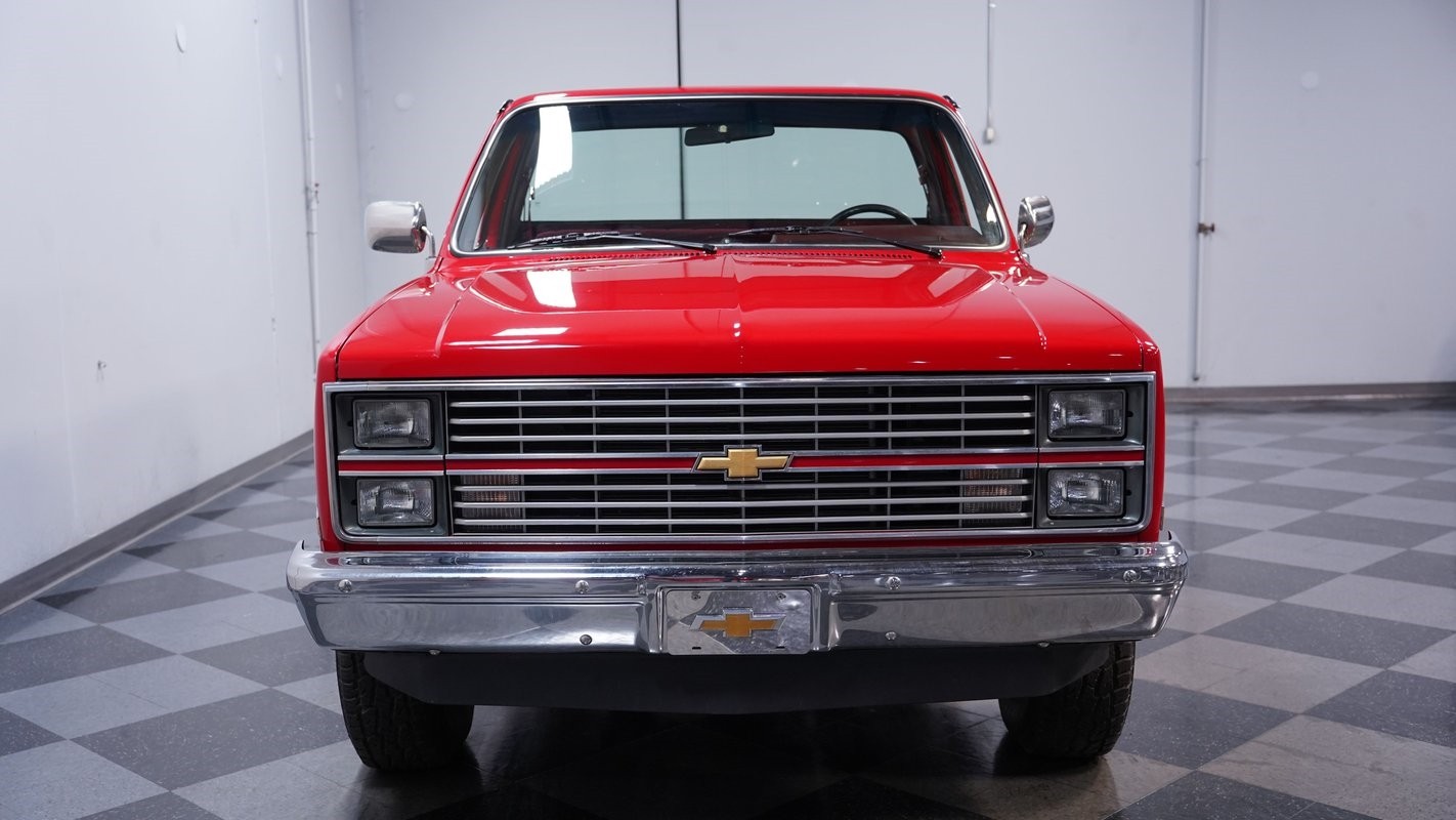 Chevrolet-Other-Pickups-1984-Pickup-Truck-15