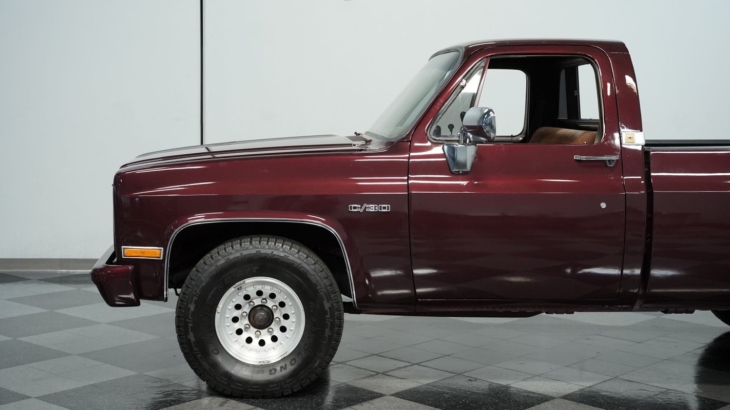 Chevrolet-Other-Pickups-1984-Pickup-Truck-18
