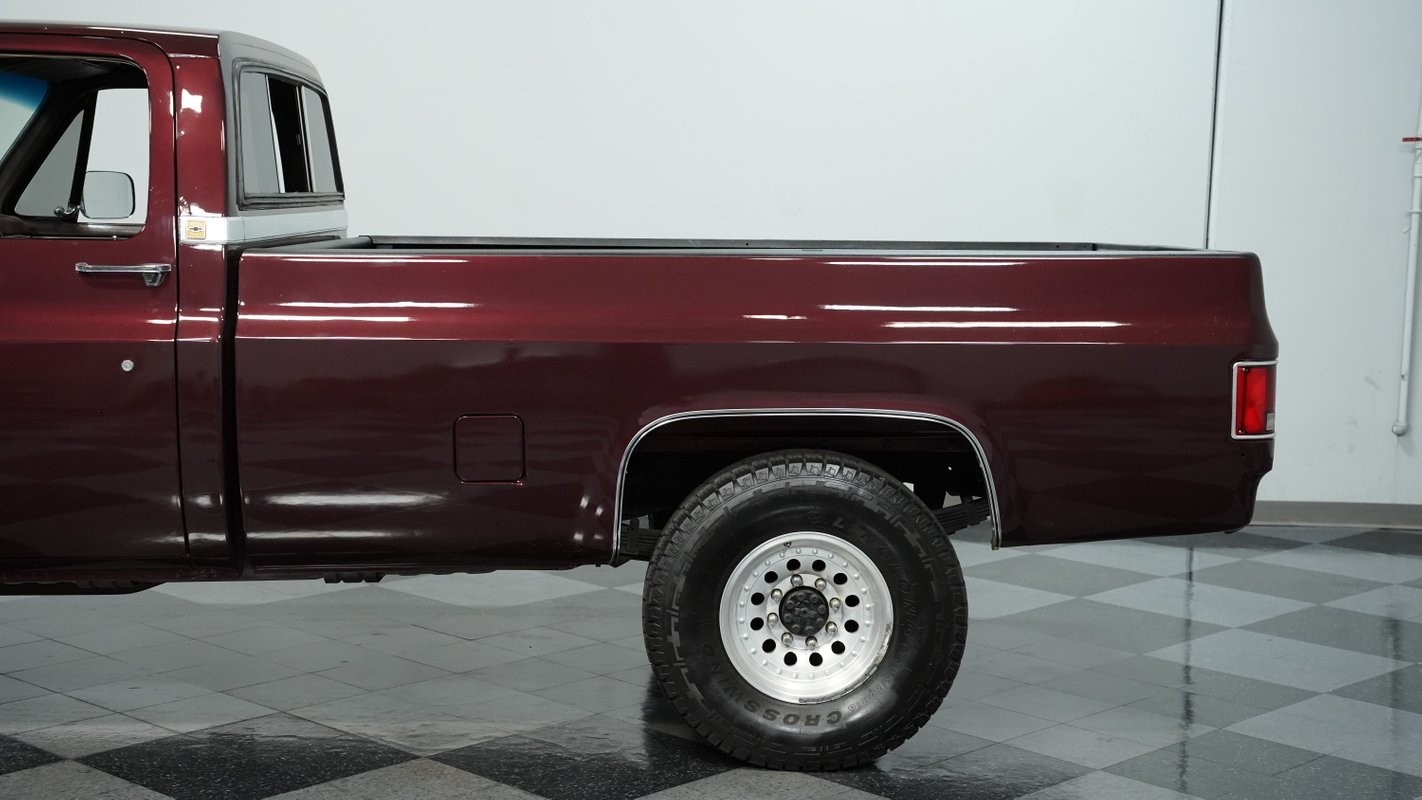 Chevrolet-Other-Pickups-1984-Pickup-Truck-19
