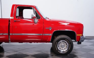Chevrolet-Other-Pickups-1984-Pickup-Truck-24