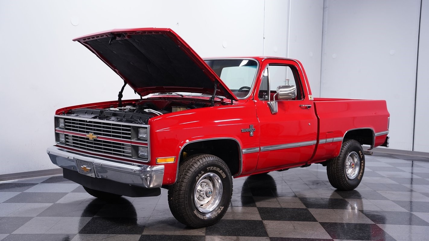 Chevrolet-Other-Pickups-1984-Pickup-Truck-25