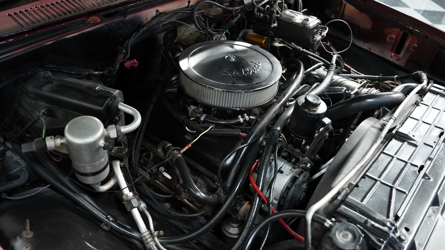 Chevrolet-Other-Pickups-1984-Pickup-Truck-26