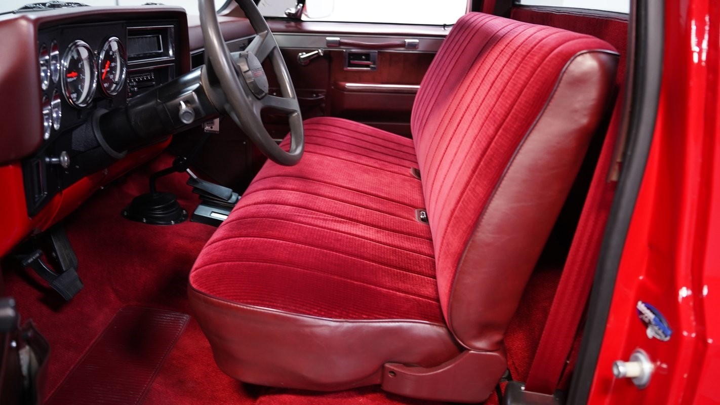 Chevrolet-Other-Pickups-1984-Pickup-Truck-29