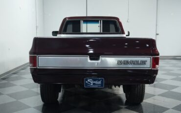 Chevrolet-Other-Pickups-1984-Pickup-Truck-8