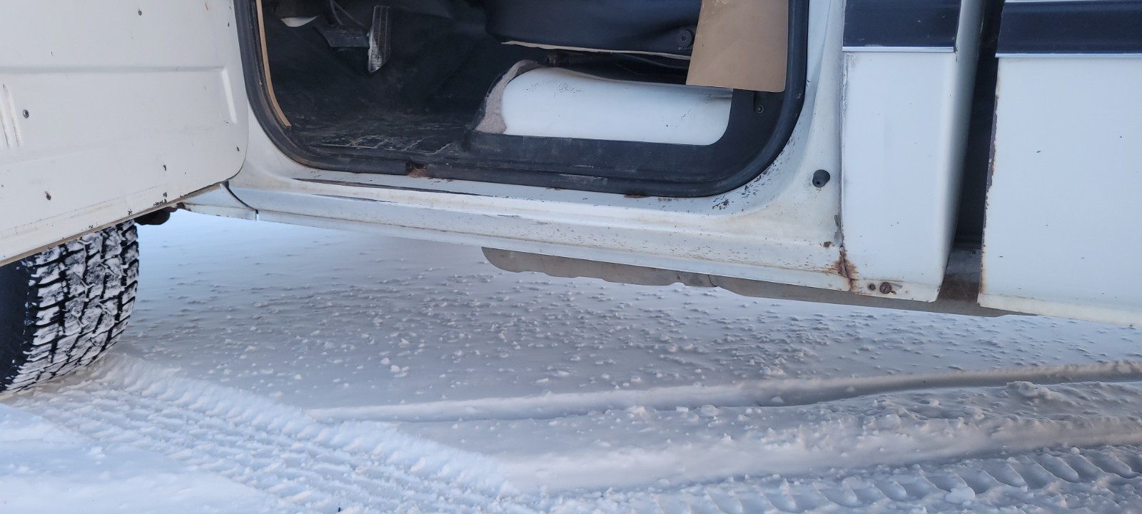 Chevrolet-Other-Pickups-1985-Standard-Cab-Pickup-8