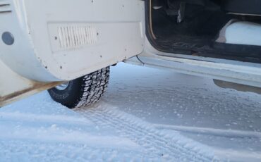 Chevrolet-Other-Pickups-1985-Standard-Cab-Pickup-9