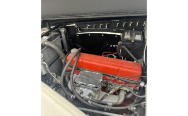 Chevrolet-Pickup-1946-White-Black-2