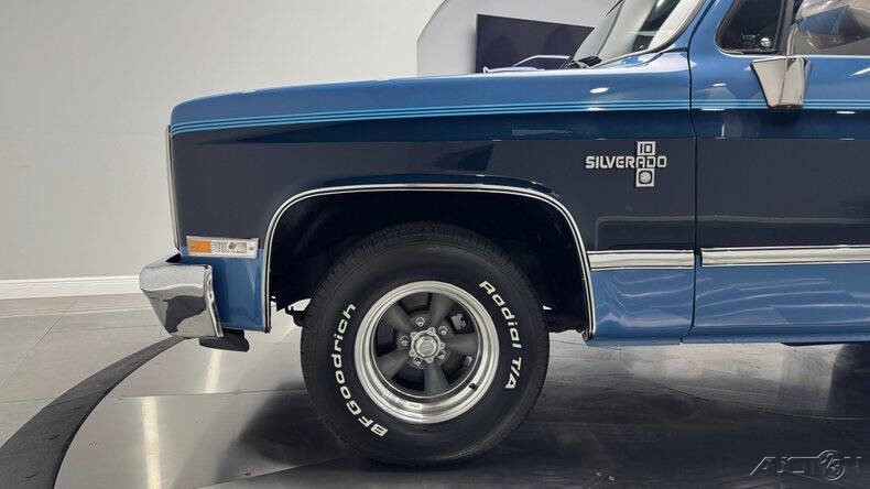 Chevrolet-RV-10-Series-1987-Other-15