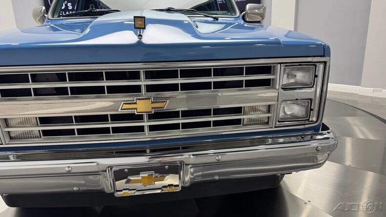 Chevrolet-RV-10-Series-1987-Other-16