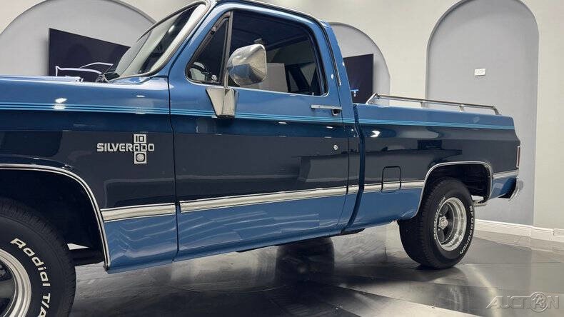 Chevrolet-RV-10-Series-1987-Other-17