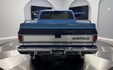 Chevrolet-RV-10-Series-1987-Other-19