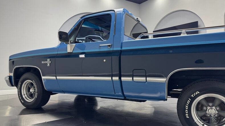 Chevrolet-RV-10-Series-1987-Other-23