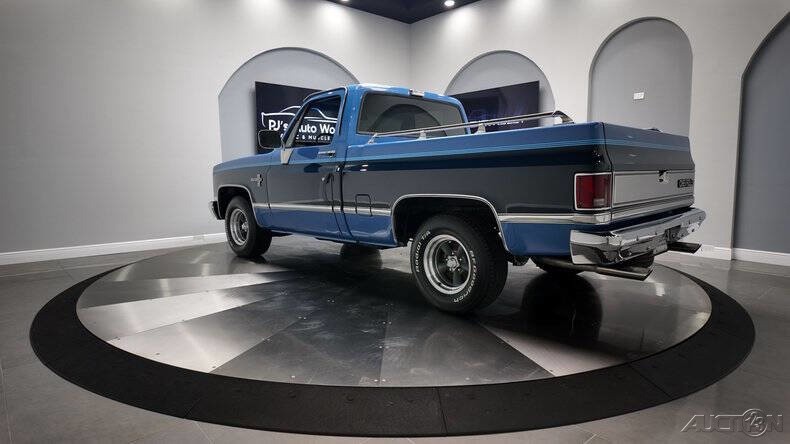 Chevrolet-RV-10-Series-1987-Other-3