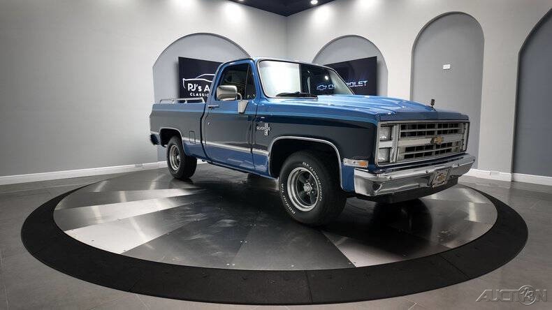 Chevrolet-RV-10-Series-1987-Other-5