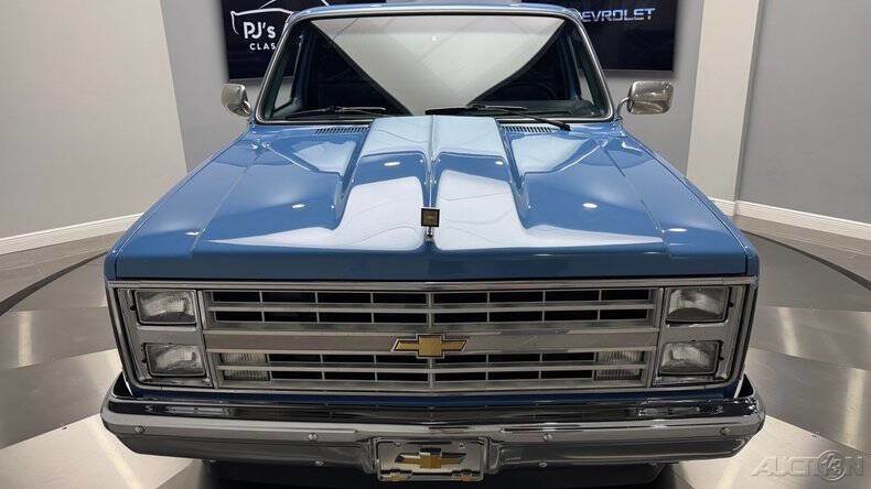 Chevrolet-RV-10-Series-1987-Other-9