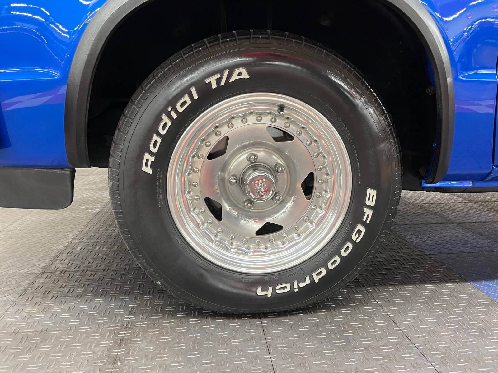 Chevrolet-S-10-1983-Standard-Cab-Pickup-18