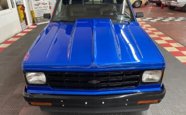 Chevrolet-S-10-1983-Standard-Cab-Pickup-6