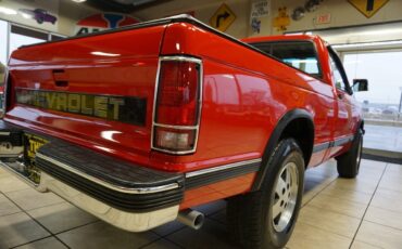 Chevrolet-S-10-1991-Standard-Cab-Pickup-16