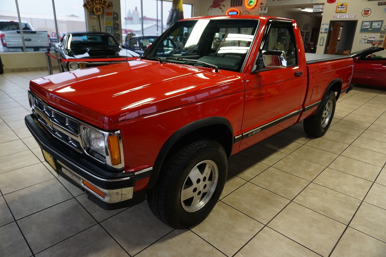 Chevrolet-S-10-1991-Standard-Cab-Pickup-33