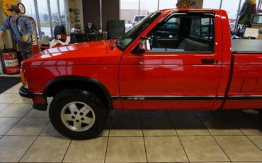 Chevrolet-S-10-1991-Standard-Cab-Pickup-34