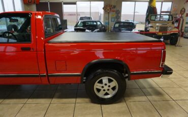 Chevrolet-S-10-1991-Standard-Cab-Pickup-35