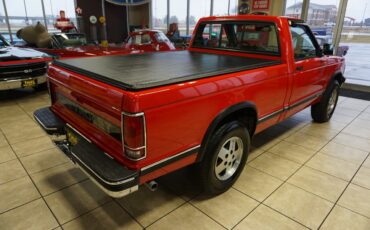 Chevrolet-S-10-1991-Standard-Cab-Pickup-9