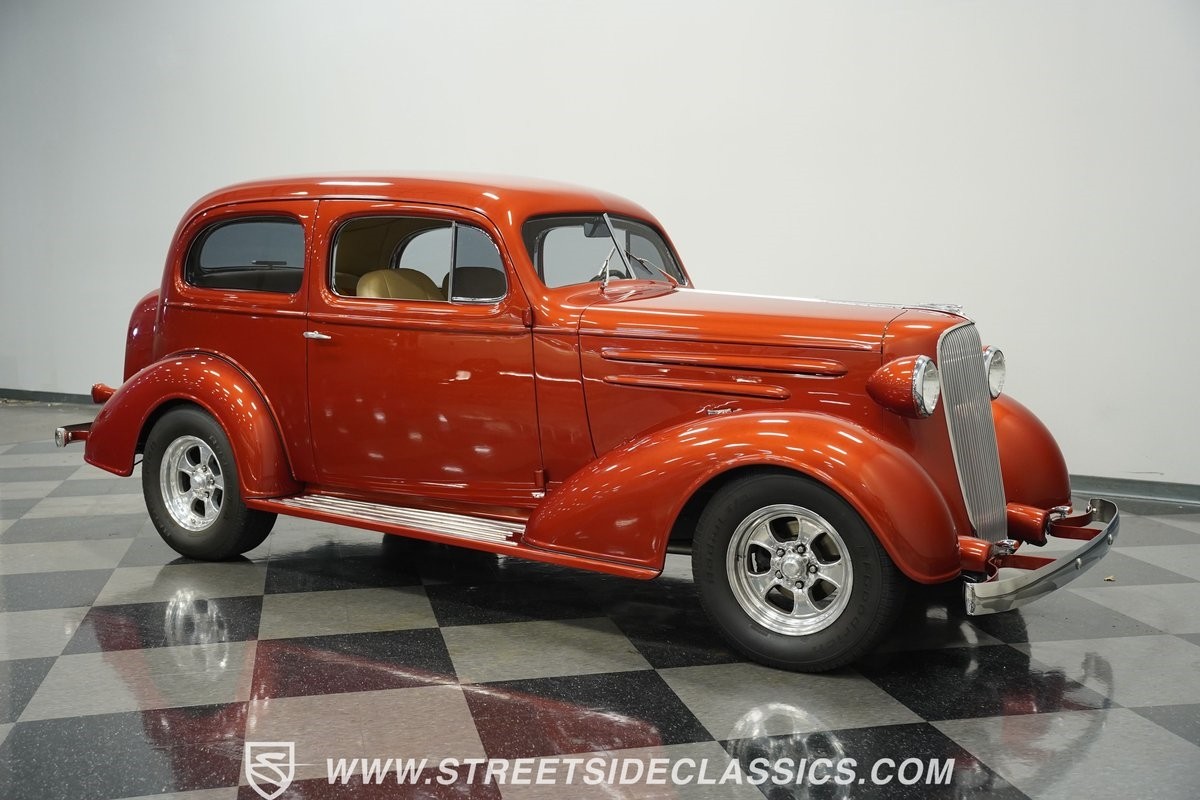 Chevrolet-Sedan-1936-Sedan-15