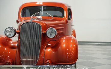 Chevrolet-Sedan-1936-Sedan-19
