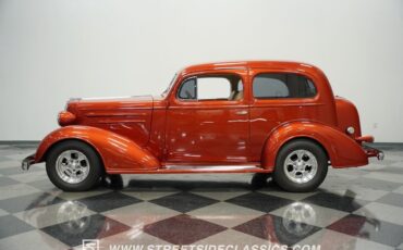 Chevrolet-Sedan-1936-Sedan-2