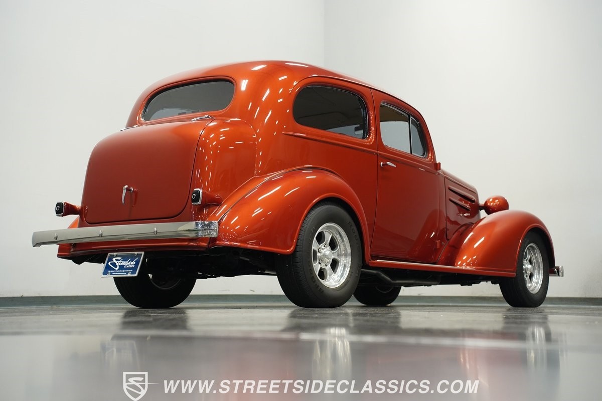 Chevrolet-Sedan-1936-Sedan-26