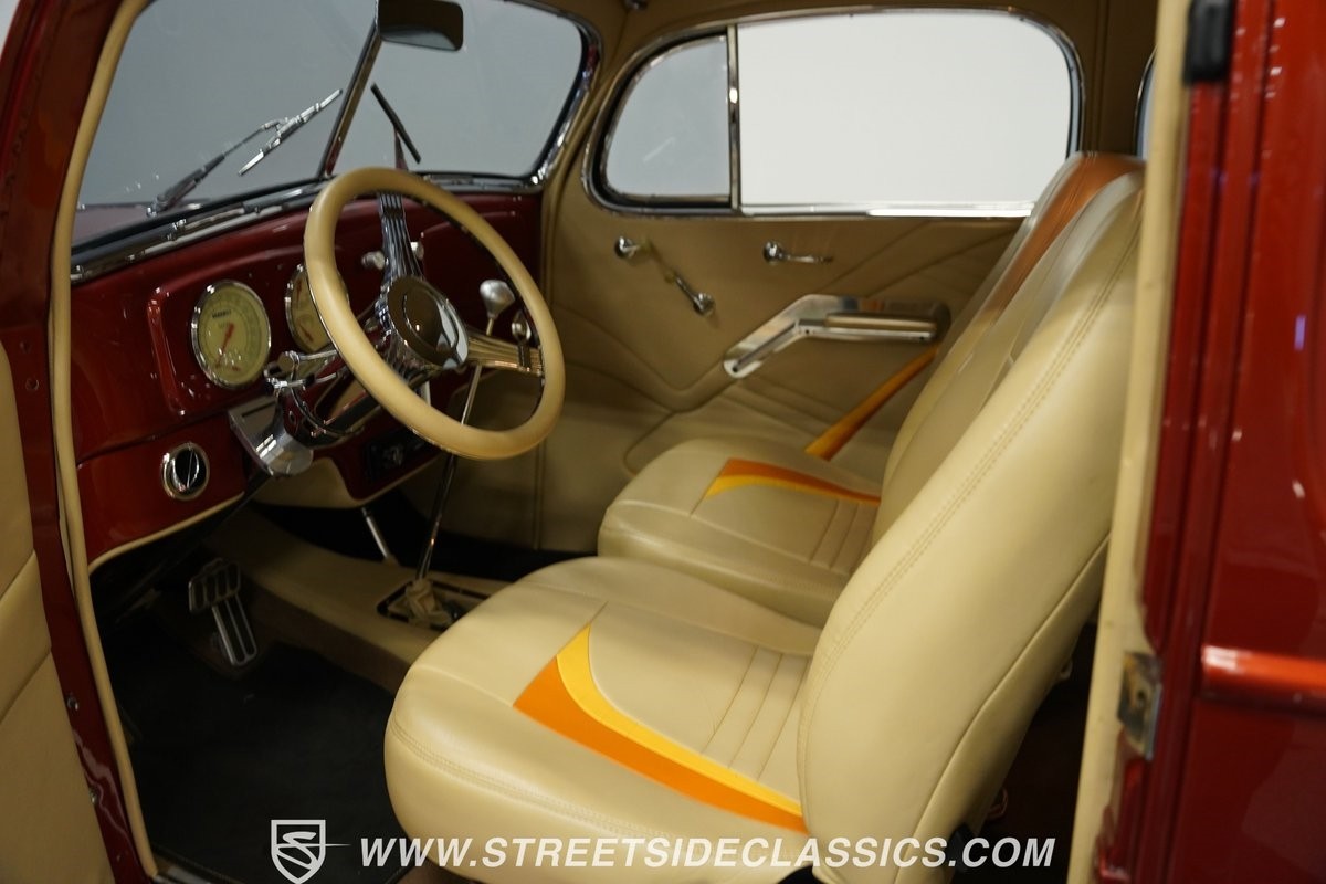 Chevrolet-Sedan-1936-Sedan-4