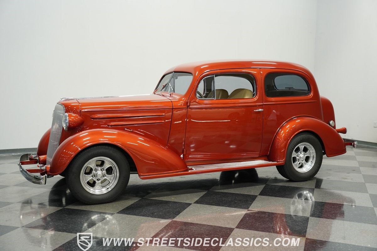 Chevrolet-Sedan-1936-Sedan-6