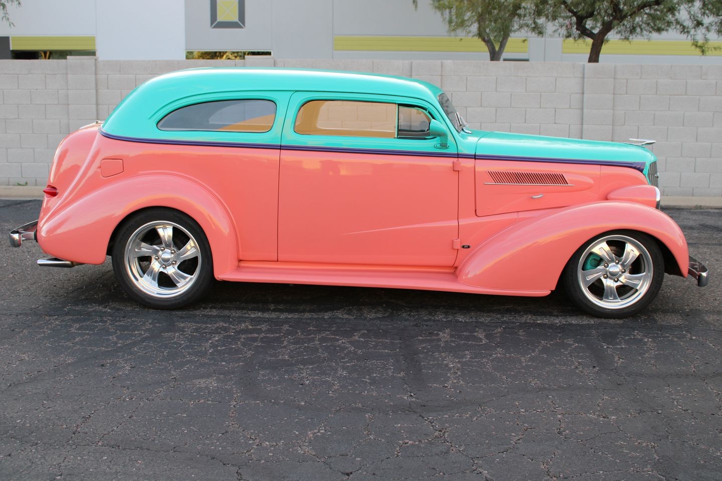 Chevrolet-Sedan-1937-Coupe-1