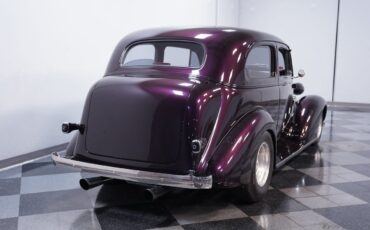 Chevrolet-Sedan-1937-Sedan-10