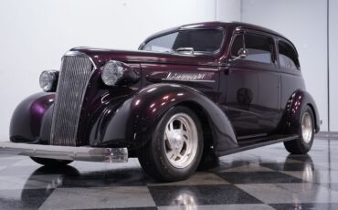 Chevrolet-Sedan-1937-Sedan-19