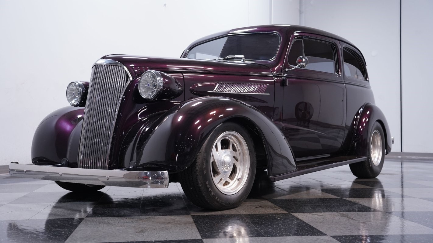 Chevrolet-Sedan-1937-Sedan-19