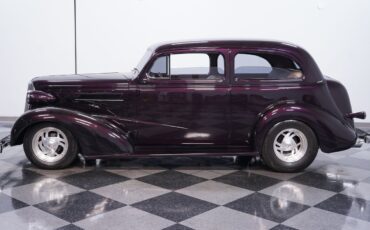 Chevrolet-Sedan-1937-Sedan-2