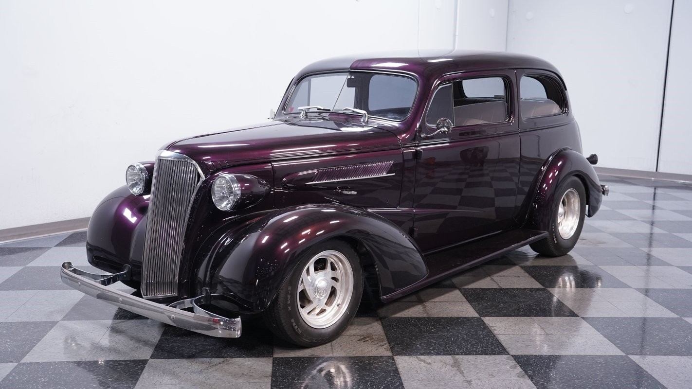 Chevrolet-Sedan-1937-Sedan-5