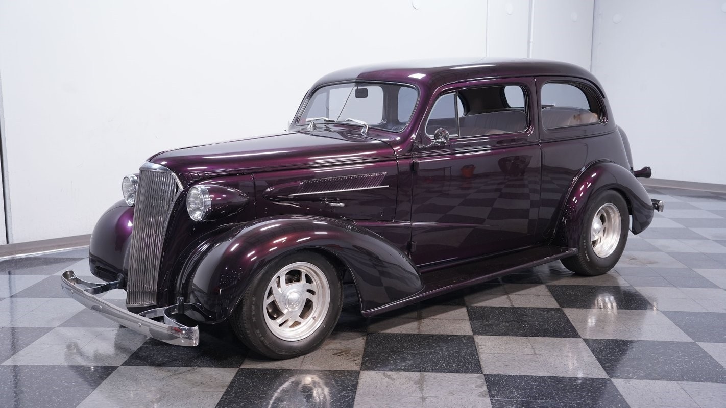 Chevrolet-Sedan-1937-Sedan-6