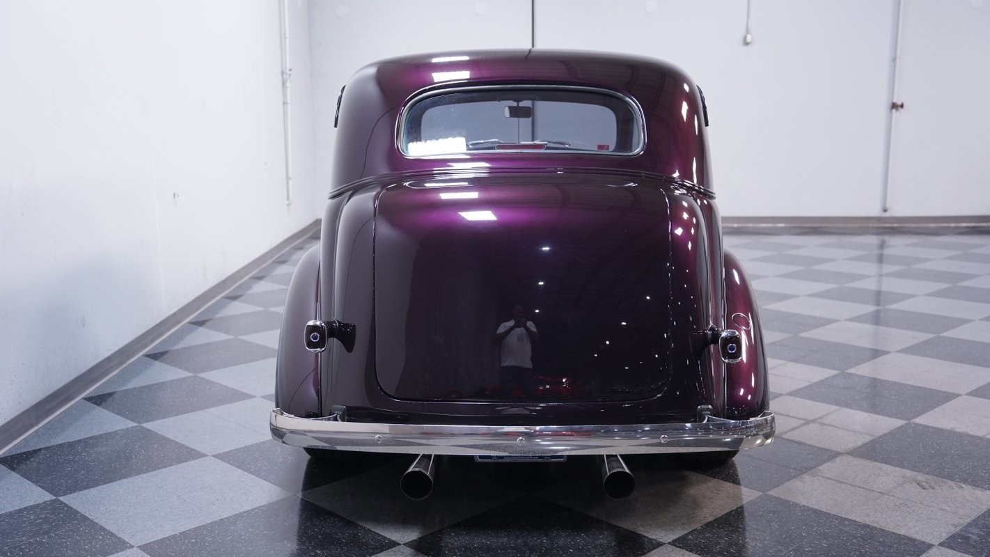 Chevrolet-Sedan-1937-Sedan-9